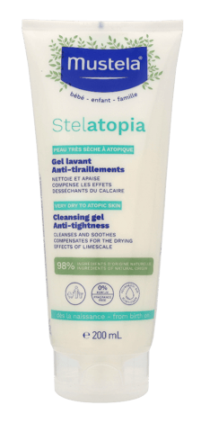 Mustela Bebe Stelatopia Cleansing Gel.