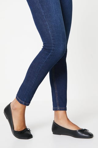 Lisa Bow Detail Ballet Flats