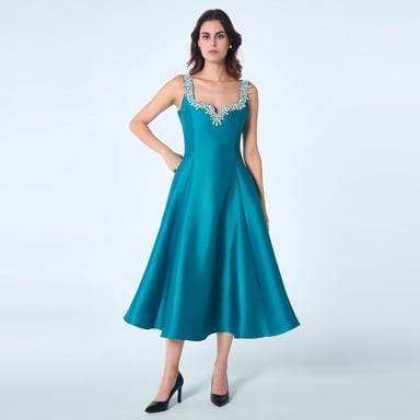 Perlenbesetztes Cocktailkleid mit herzförmigem Ausschnitt