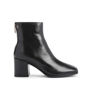 Carvela Leather Soothe Ankle Boots