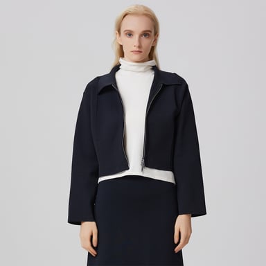 Minimalistische Crop-Jacke mit Frontreißverschluss
