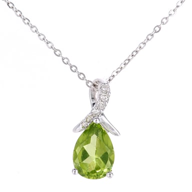 Pendentif en or blanc 9 carats, péridot 0,84 ct et diamant 0,02 ct