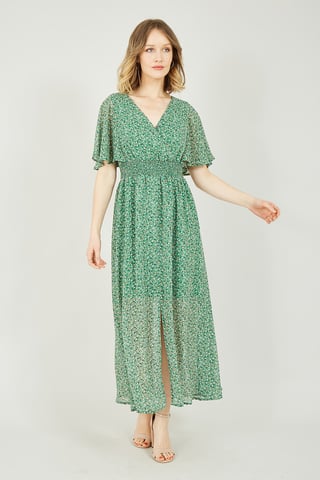 Robe longue verte froncée à petites fleurs Yumi