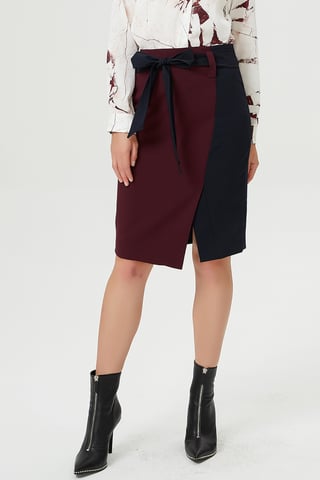 Jupe asymétrique bi-matières à ceinture nouée