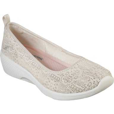 Skechers Womens Arya Airy Days Slip On Sporty Casual Shoes