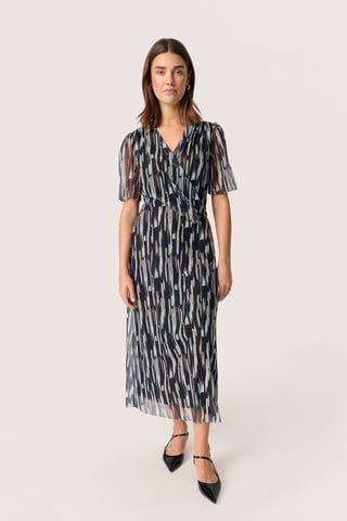 Jerseykleid Gerade Passform Black Stroke Print black