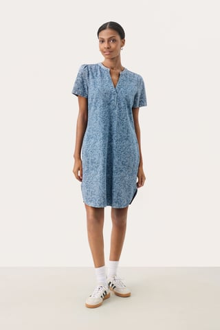 Kleid Gerade Passform blue