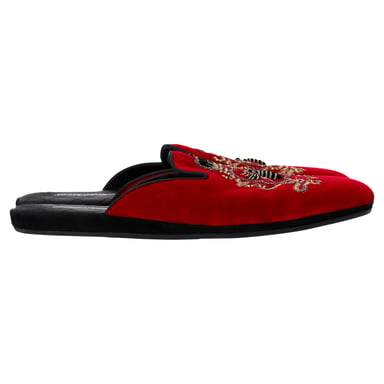 Dolce & Gabbana Bestickte Flache Pantoletten aus rotem Samt