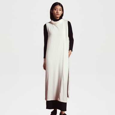 Leichter asymmetrischer Poncho