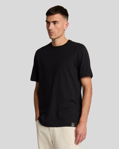 Lyle & Scott – Schlichtes T-Shirt mit Klemmetikett – Tiefschwarz