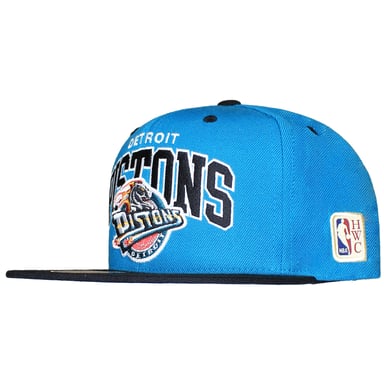 Mitchell & Ness NBA Detroit Pistons Logo Cap
