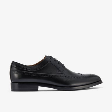 Banstead Spitze Schwarze Lederschuhe