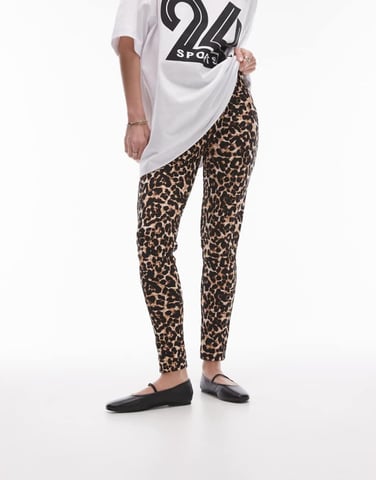 Topshop Leggings mit Leopardenmuster in Braun