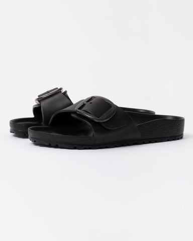 Madrid Madrid Große Schnallen-Sandalen in Schwarz