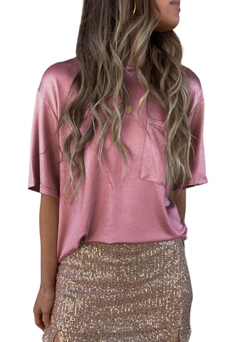 Rosa Brusttaschen-Los-Fit T-Shirt