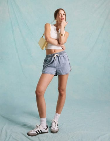 Miss Selfridge denim löparshorts i ljusblå tvätt