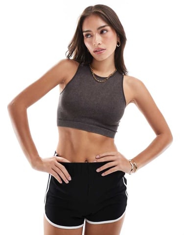 ENDAST sömlös ribbad crop top i tvättad svart
