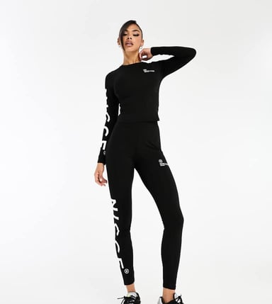 Nicce mara co-ord leggings i svart med placeringstryck