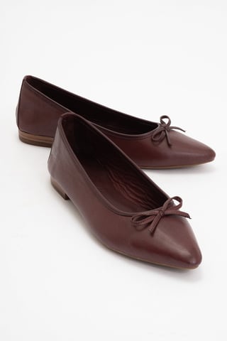 Ruby Leder Spitze Zehenpartie Flache Schuhe
