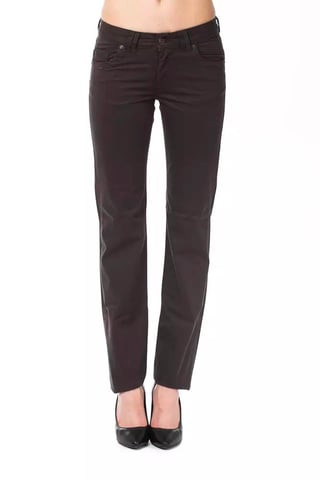 Gerade geschnittene Hose im klassischen Stil