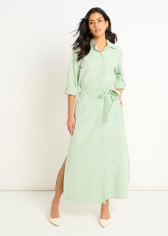 Grünes langärmeliges Seersucker-Streifen-Hemdkleid