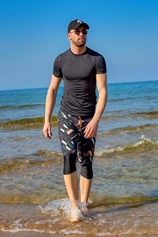 Marina Black Modest Herren-Badeshorts