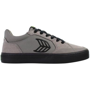 Cariuma Vallely Pro Unisex Graue Plimsolls