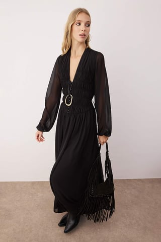 Langes, flaches Damen-Maxikleid im Freizeit-/Skater-Stil