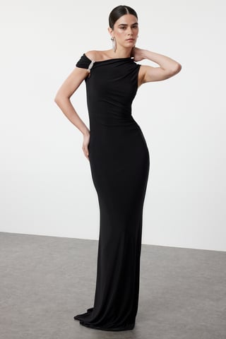 Unifarbenes, langes Maxikleid für Damen, ideal für Abschlussball oder Abiball, figurbetont, perfekt geschnitten