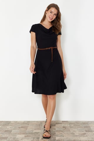 Langes, gerades Damen-Midikleid mit ausgestelltem Saum für Freizeit und Alltag