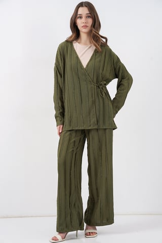 Texturiertes V-Ausschnitt Kimono mit Bindegürtel & weiter Hosen Set