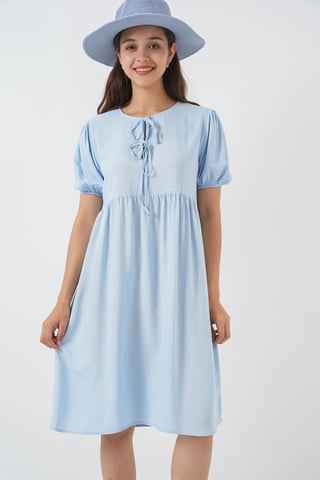 Midi-Kleid mit Schleifenverschluss