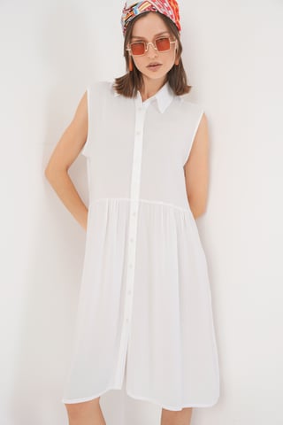 Ärmelloses Midi-Kleid mit Knopfleiste und Hemdkragen