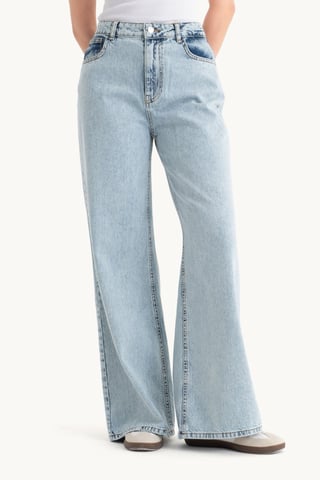 Hochtaillierte Superweite Jeans