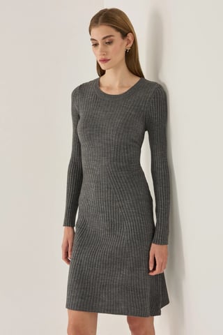 Strickkleid mit Rundhalsausschnitt