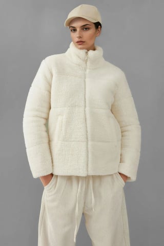 Dicker Plüsch-Faux-Fur-Mantel mit Jackenkragen