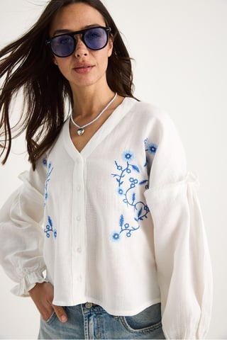 Bestickte V-Ausschnitt-Crop-Bluse