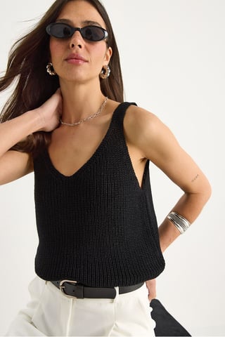 V-Ausschnitt Rippstrickbluse