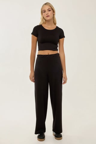Strick-Crop-Shirt und elastische Bundhose Set