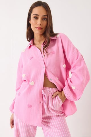 Bestickte Herzmuster Oversized Button-Up Hemd