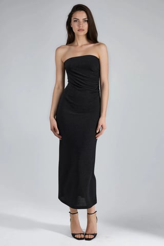 Glänzendes Maxikleid mit Schlitzdetails