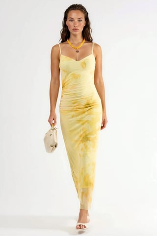 Blumiges Körperbetontes Midi-Kleid mit Drapierung