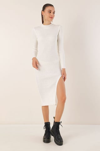 Strickkleid mit Rundhalsausschnitt