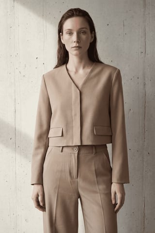 V-Ausschnitt Taillierte Crop-Jacke