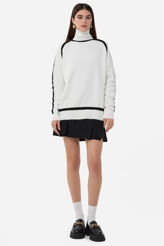 Oversized Strickpullover mit Kontrastdetails
