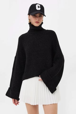 Übergroßer Hoherkragenpullover