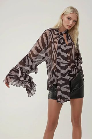 Bluse mit Rüschendetails im Zebra-Print