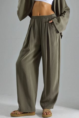 Weite gefaltete Hose