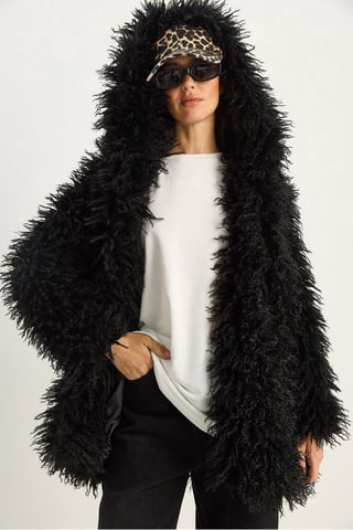 Oversize Kapuzenjacke aus Kunstfell