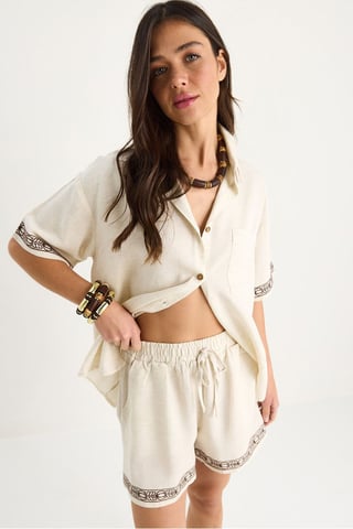 Besticktes Hemdkragen-Zwei-Teiler-Outfit